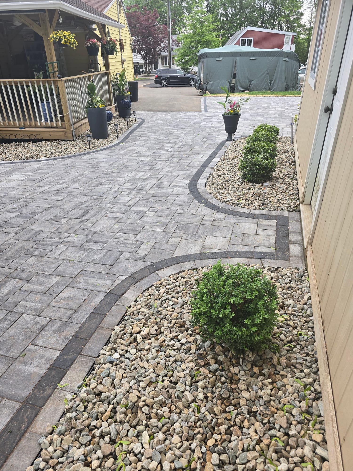 Backyard patio with a circular planting bed